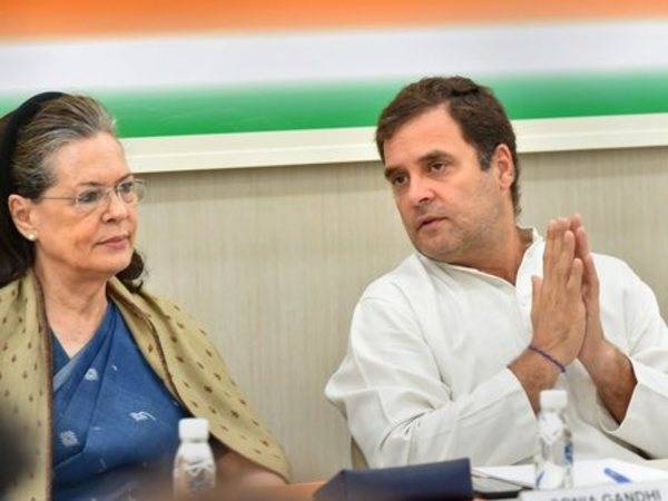 Sonia Gandhi named interim Congress president decoding=