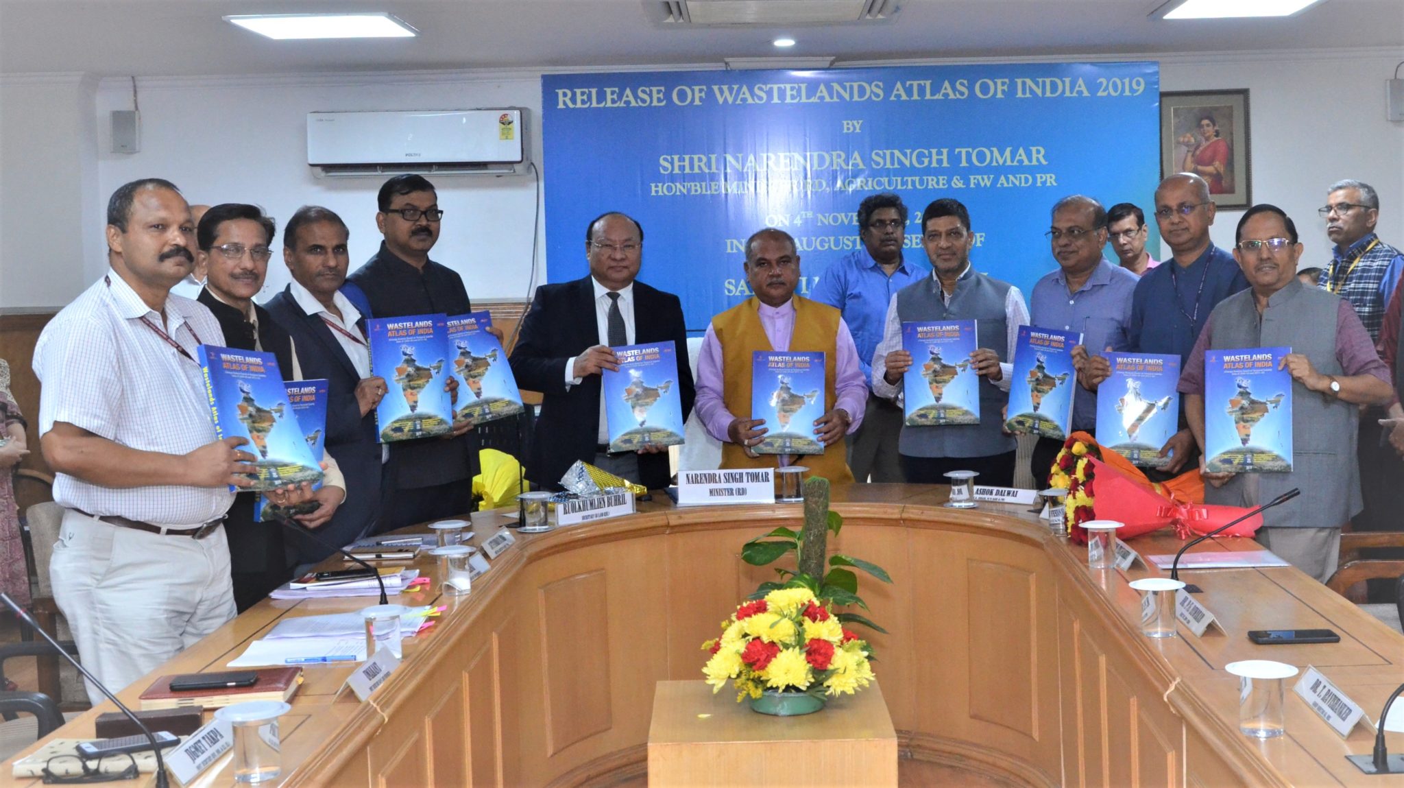 Union Minister releases ‘Wastelands Atlas’ – 2019 decoding=