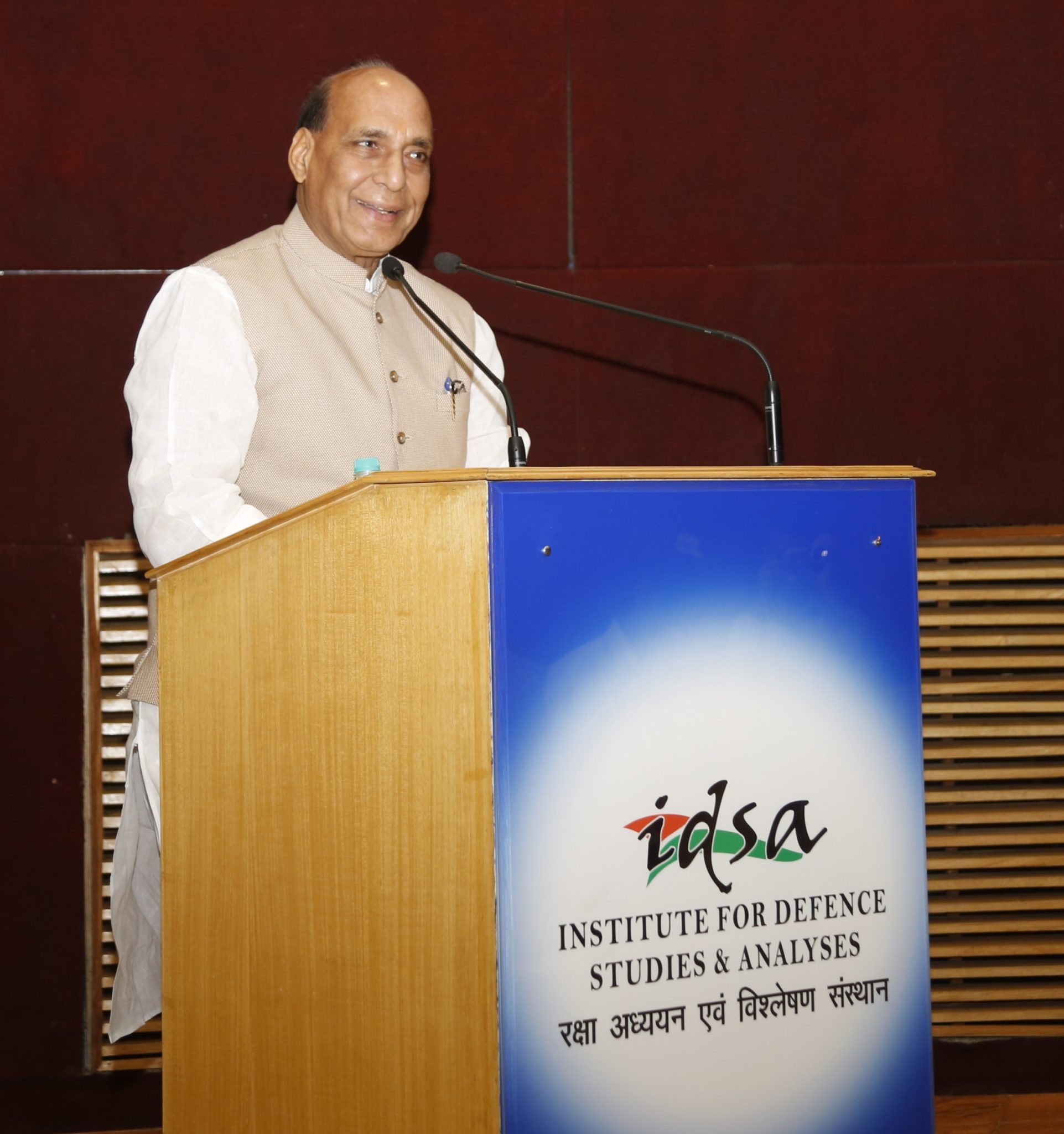Shri Rajnath Singh gives away Awards for Excellence in Defence Estates Management decoding=