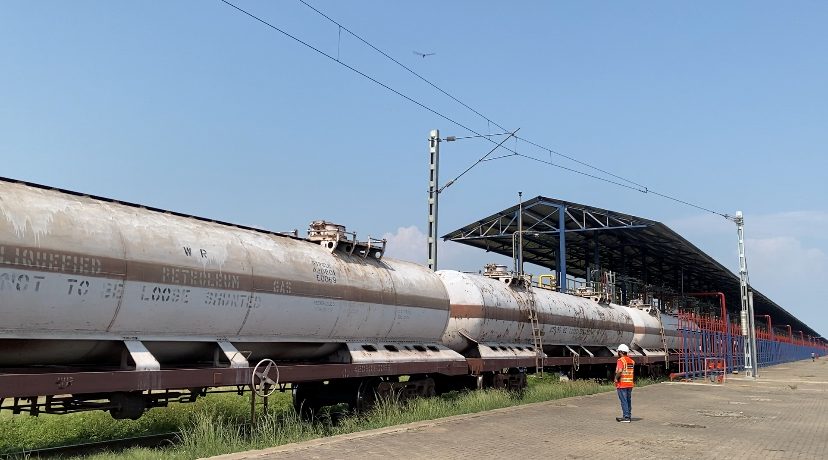 APM Terminals Pipavav loads 100th LPG Rake in less than a year of installation decoding=