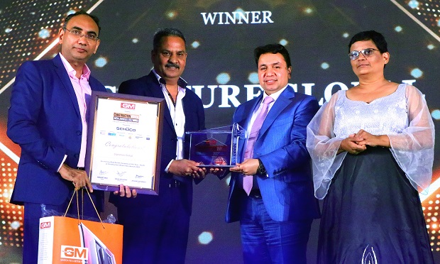 signature-global-awarded-as-real-estate-company-of-year-pradeep-aggarwal-honored-as-real-estate-person-of-the-year