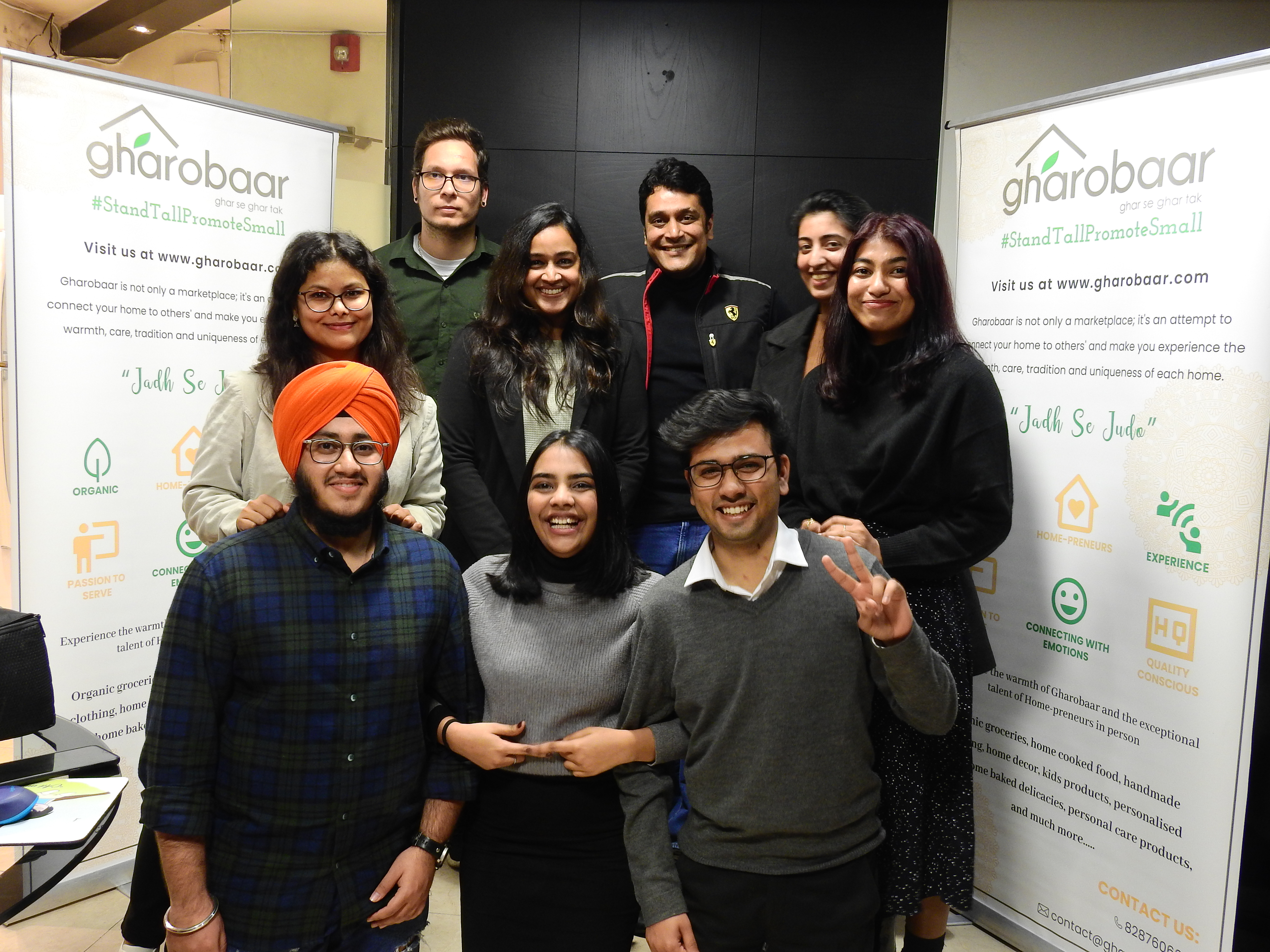e-commerce-startup-gharobaar-promotes-vocal-for-local