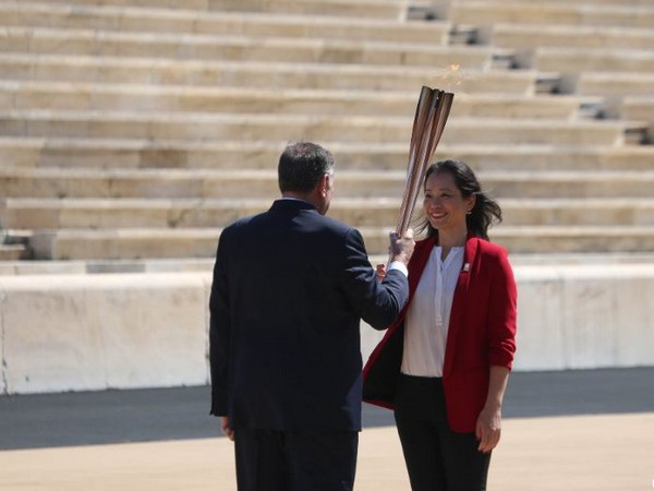 greece-handed-over-olympic-flame-to-tokyo-2020-organisers
