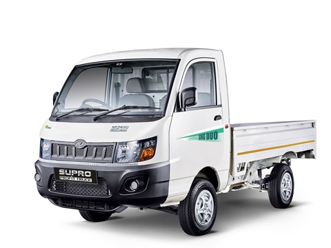 mahindra-launches-its-first-dual-fuel-small-commercial-vehicle-the-new-supro-cng-duo-price-starts-at-632-lakh