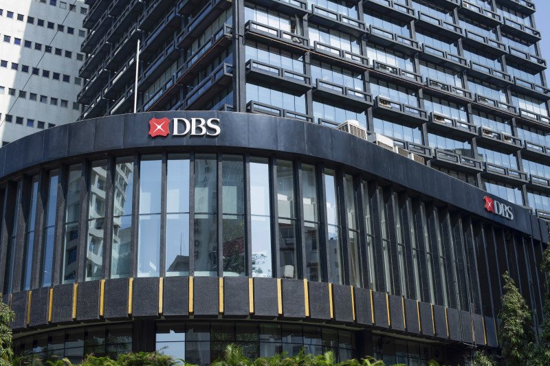 DBS Bank India launches its first, invite-only credit card for premium consumers decoding=