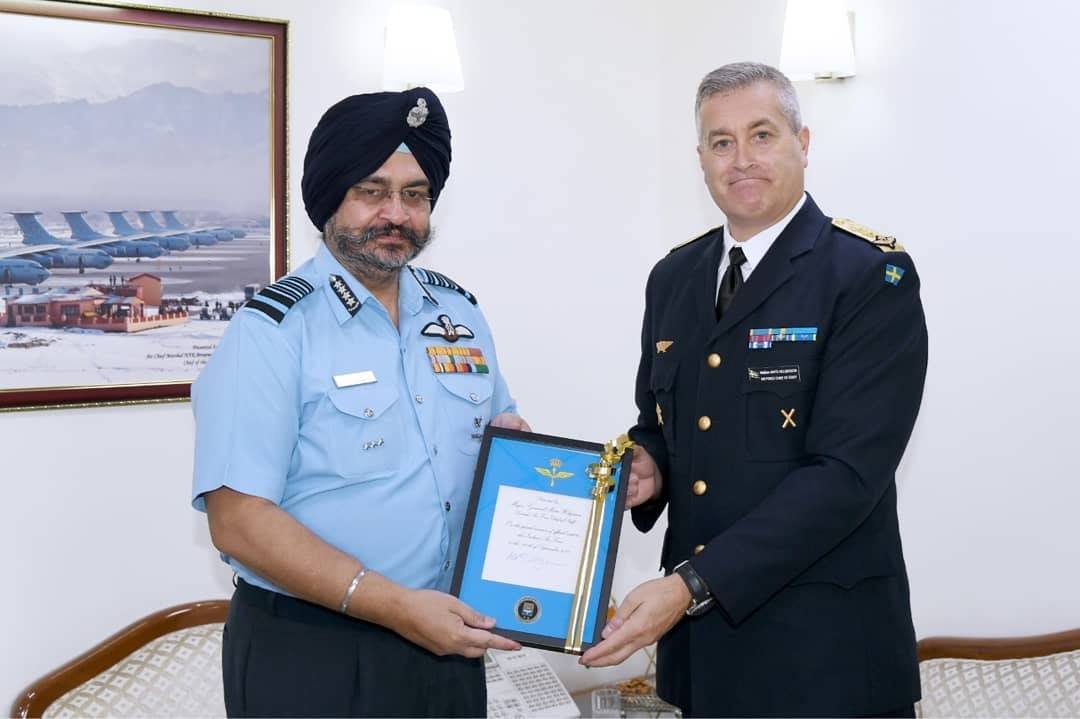 Visit of Chief of the Air Staff to Sweden decoding=