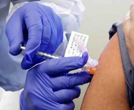 india-vaccinates-nearly-10-5-lakh-beneficiaries