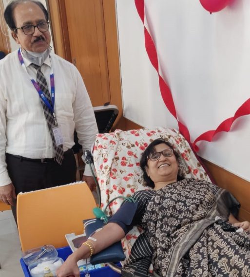 sbi-conducts-blood-donation-camps-across-the-country
