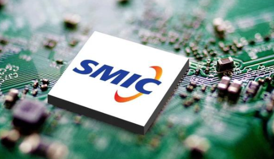 Leading Chinese Chipmaker SMIC hit by US export restrictions decoding=