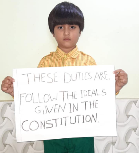 Tiny tots of Mushir Fatima Nursery School celebrates Constitution Day decoding=