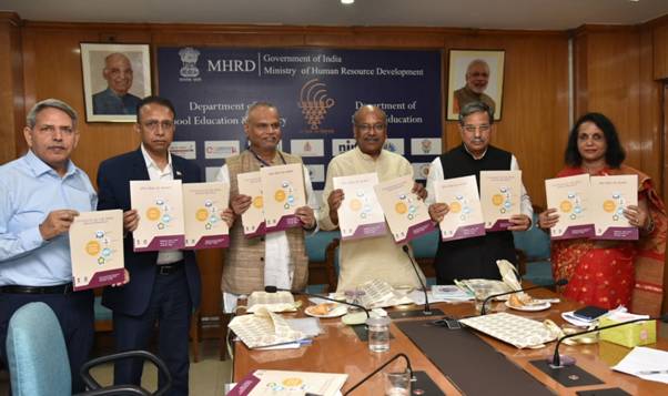 union-minister-sanjay-dhotre-launches-curriculum-for-life-skills-jeevan-kaushal