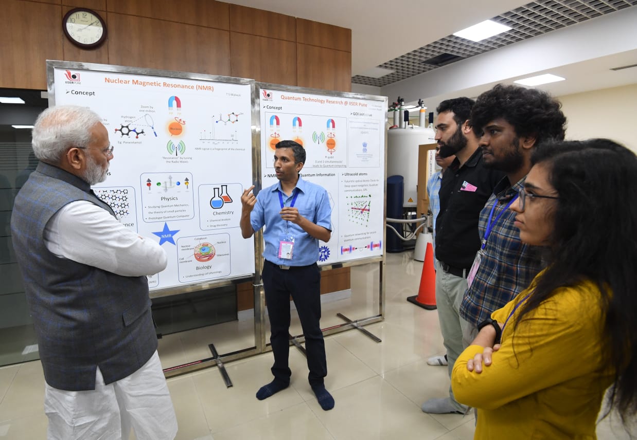PM Modi interacts with scientists at IISER, Pune decoding=