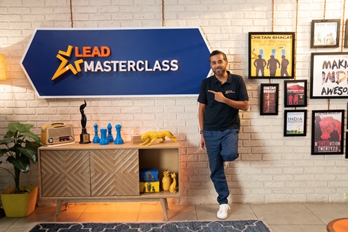 School Edtech LEAD continues to boost Student Confidence in small towns; conducts Masterclass with author and motivational speaker Chetan Bhagat decoding=