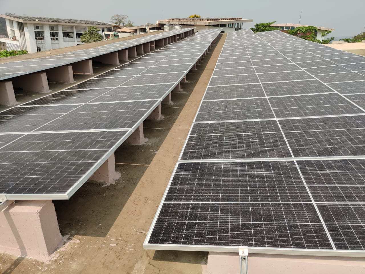 NEW STATE OF THE ART SOLAR FACILITY COMMISSIONED AT LEADING B-SCHOOL GOA INSTITUTE OF MANAGEMENT decoding=