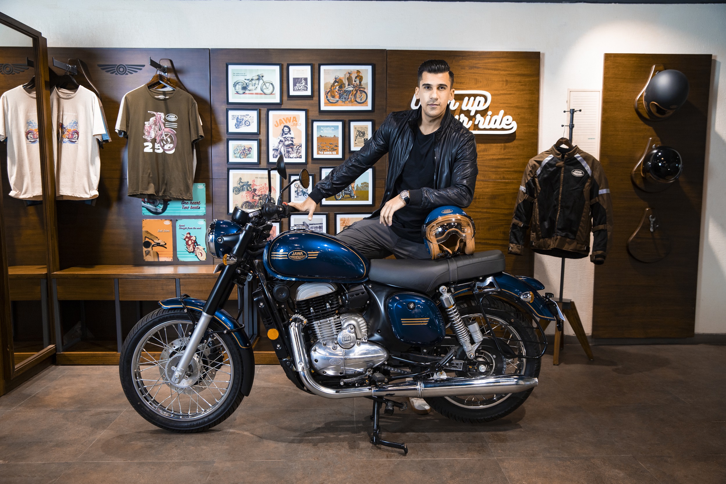 Roadies Revolution winner rides home a brand new Jawa forty two decoding=
