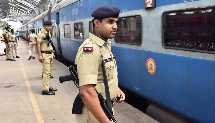 railway-protection-force-ushers-in-a-number-of-administrative-reforms-to-improve-its-functioning